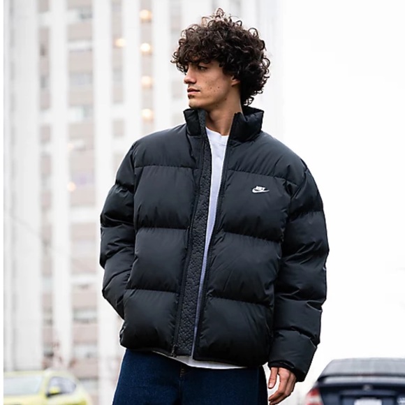 Nike Sportswear Club Men's Puffer Jacket Size M